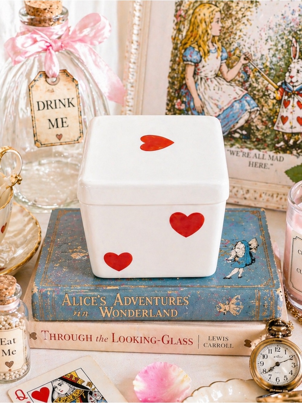 ❤️ NWT Heart Print Ceramic Trinket Box Dice Inspired Decorative Storage 4x4